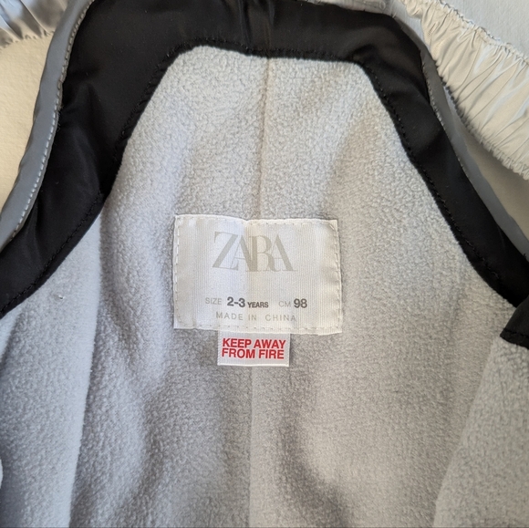 Zara 2T NWOT Snow Pants Suspenders Black Silver Unisex Fleece Lined Zip Elastic - Picture 6 of 8